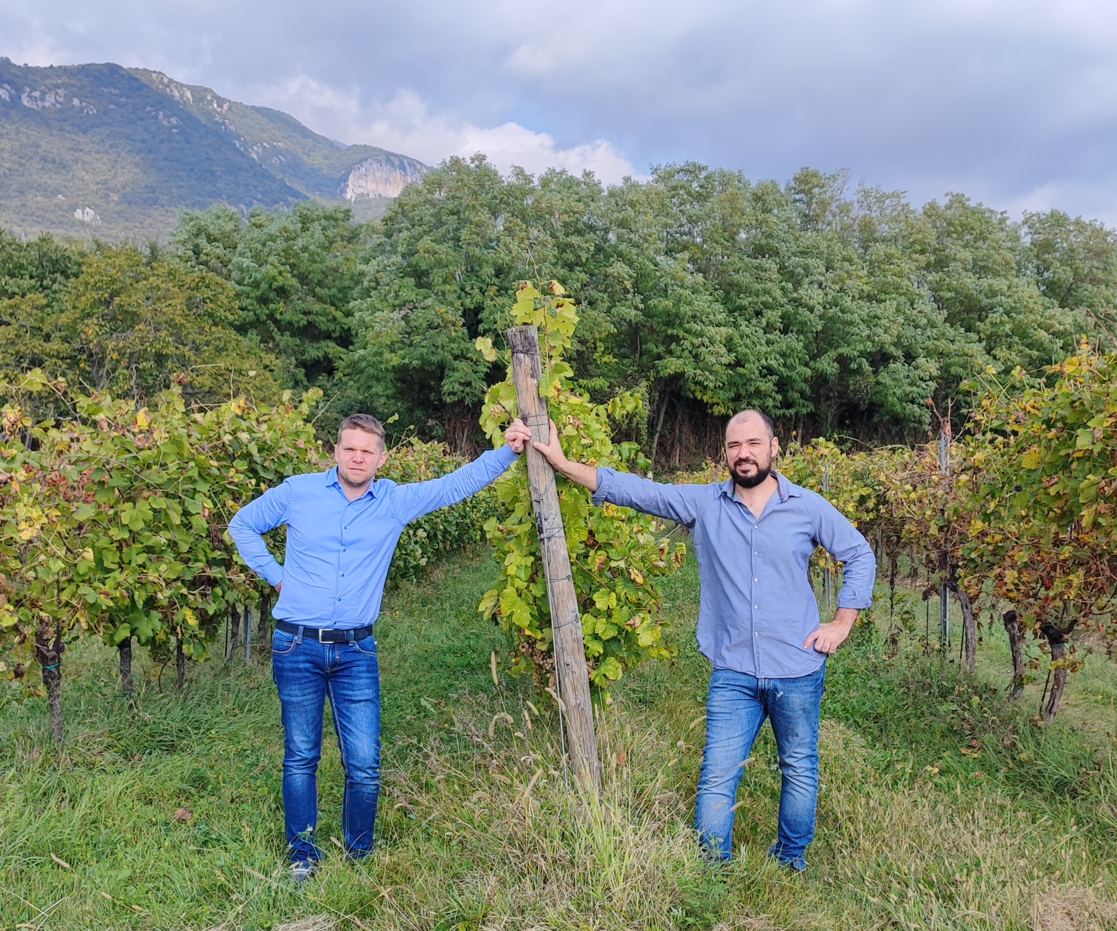 Christian Gastaldelli e Matteo Castagna lanciano il nuovo e-commerce del vino: Fora Bina