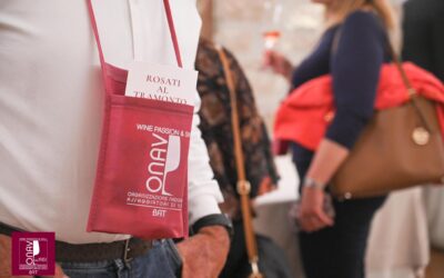 Rosati al tramonto, lunedì 19 maggio a Trani 52 cantine della Puglia presentano i loro vini