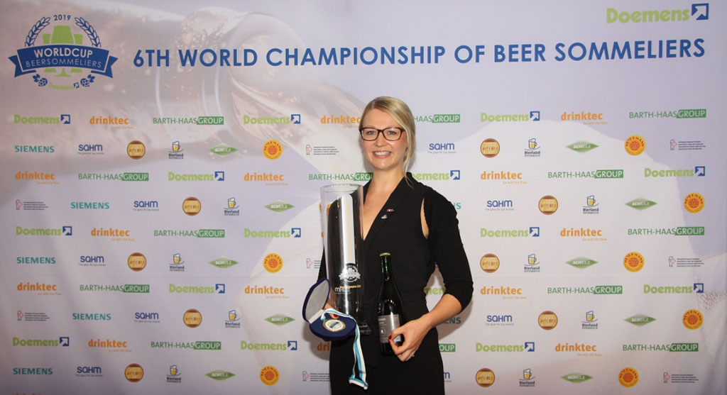 Elisa Raus è la vincitrice del Sesto Campionato Mondiale dei Biersommelier Doemens Academy