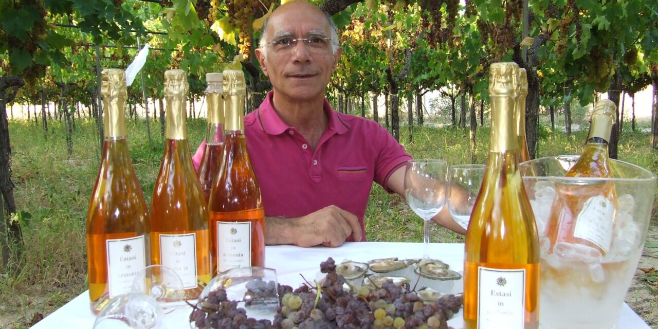 di Filippo “Estasi in Armonia” Moscato passito di Trani Doc metodo classico Pas Dosé 2017. La degustazione