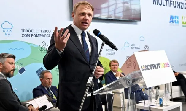 Video: Francesco Lollobrigida, “Sventati i tagli alla PAC, dall’Ue 10 miliardi per l’agricoltura italiana”